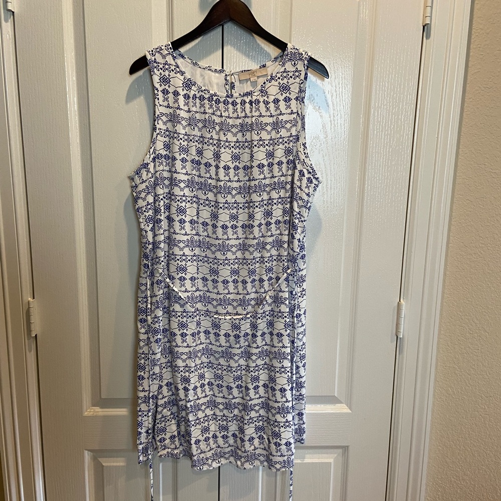 Loft White & Blue Dress Size 18